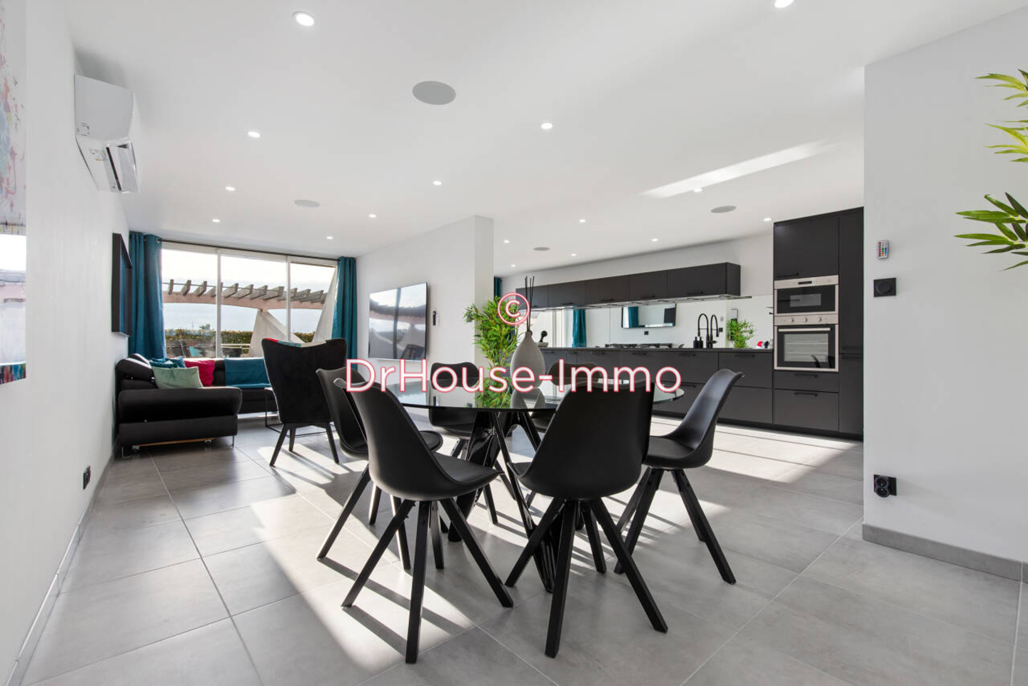 Photo 2 : Vente Appartement 4 pièces Cap d'Agde 87 m²