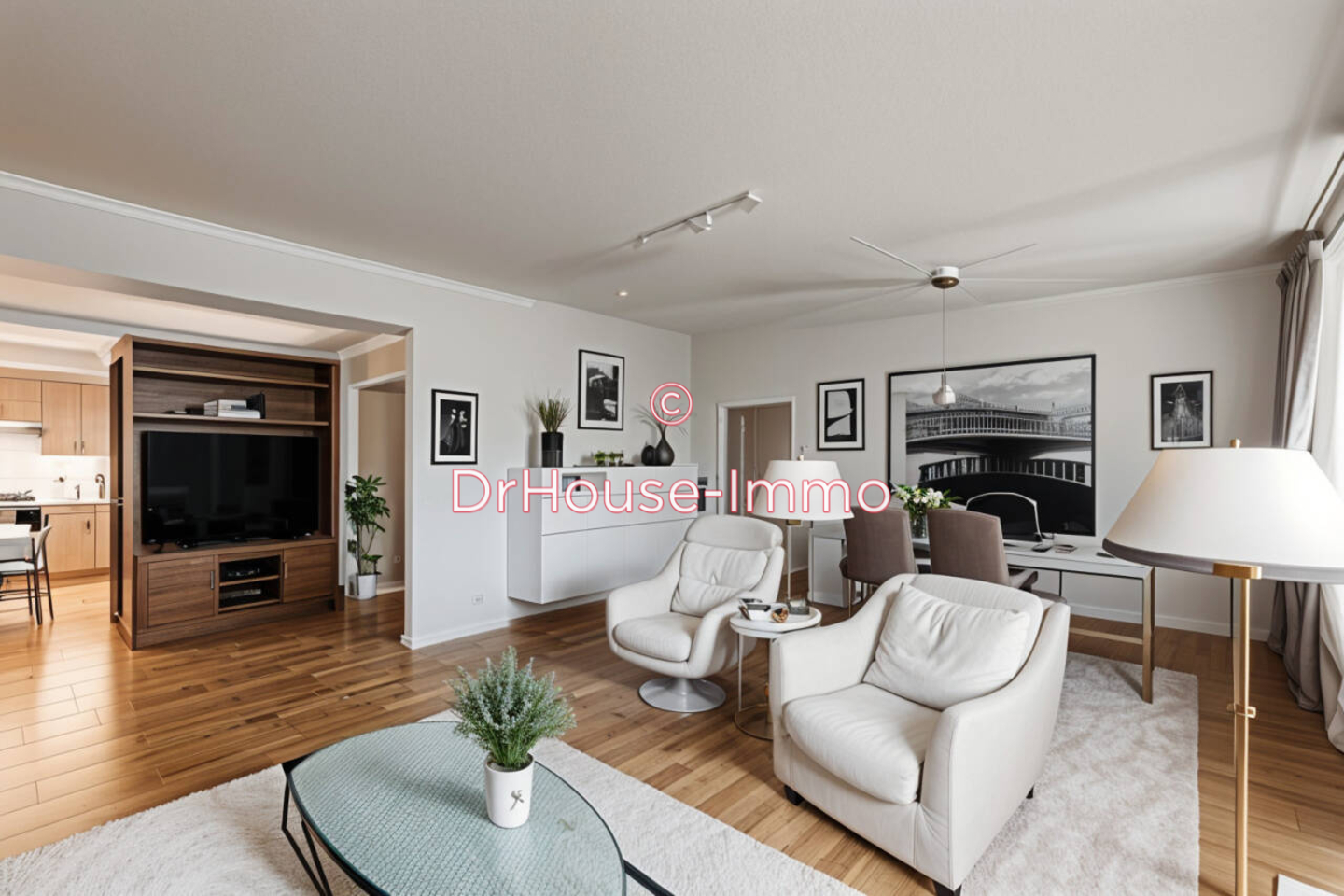 Photo 2 : Vente Appartement 6 pièces Noisy-le-Roi 122 m²