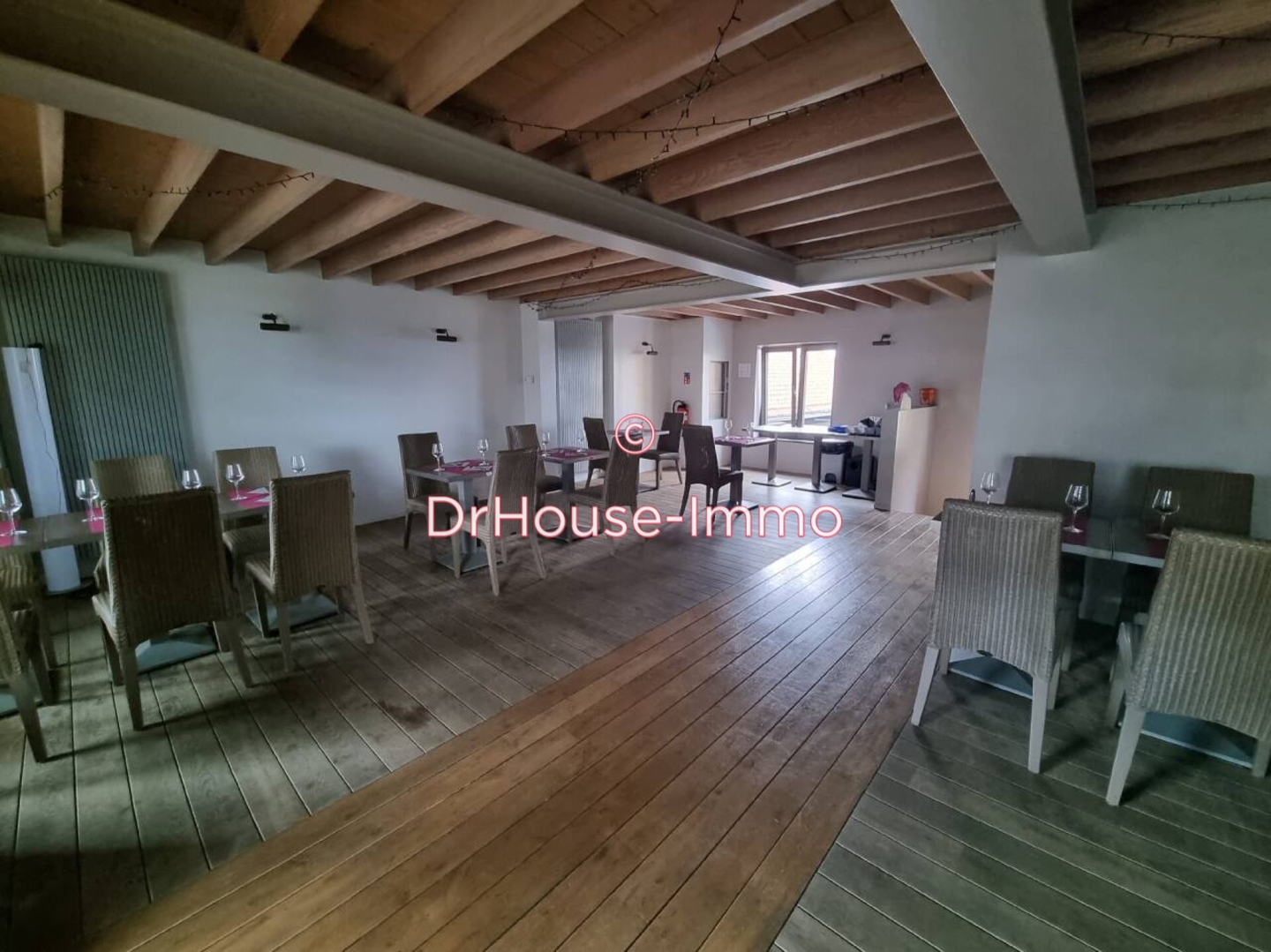 Photo 2 : Vente Immeuble 10 pièces Bailleul 215 m²