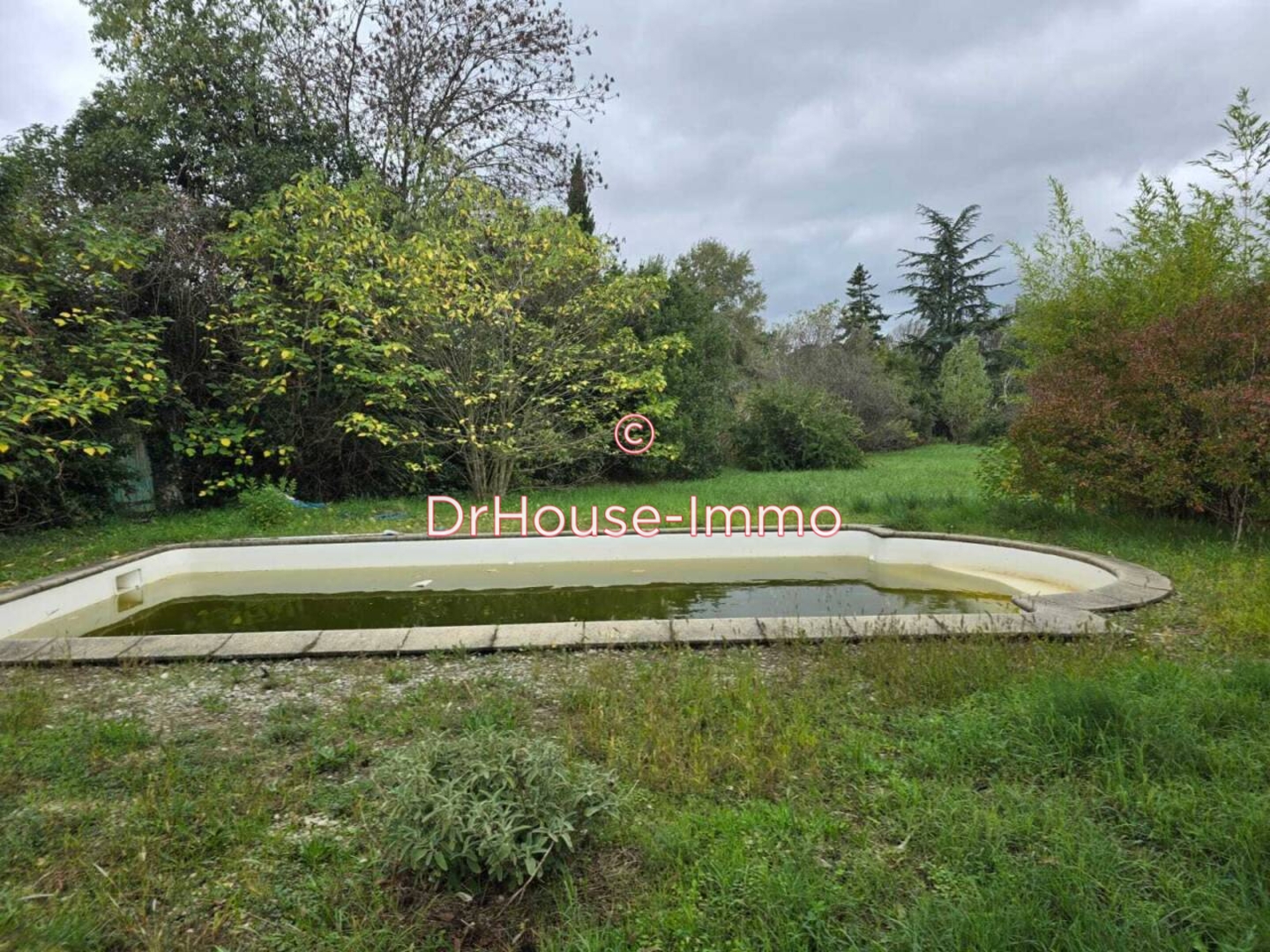 Photo 2 : Vente Maison 7 pièces Saint-Hilaire-de-Brethmas 200 m²