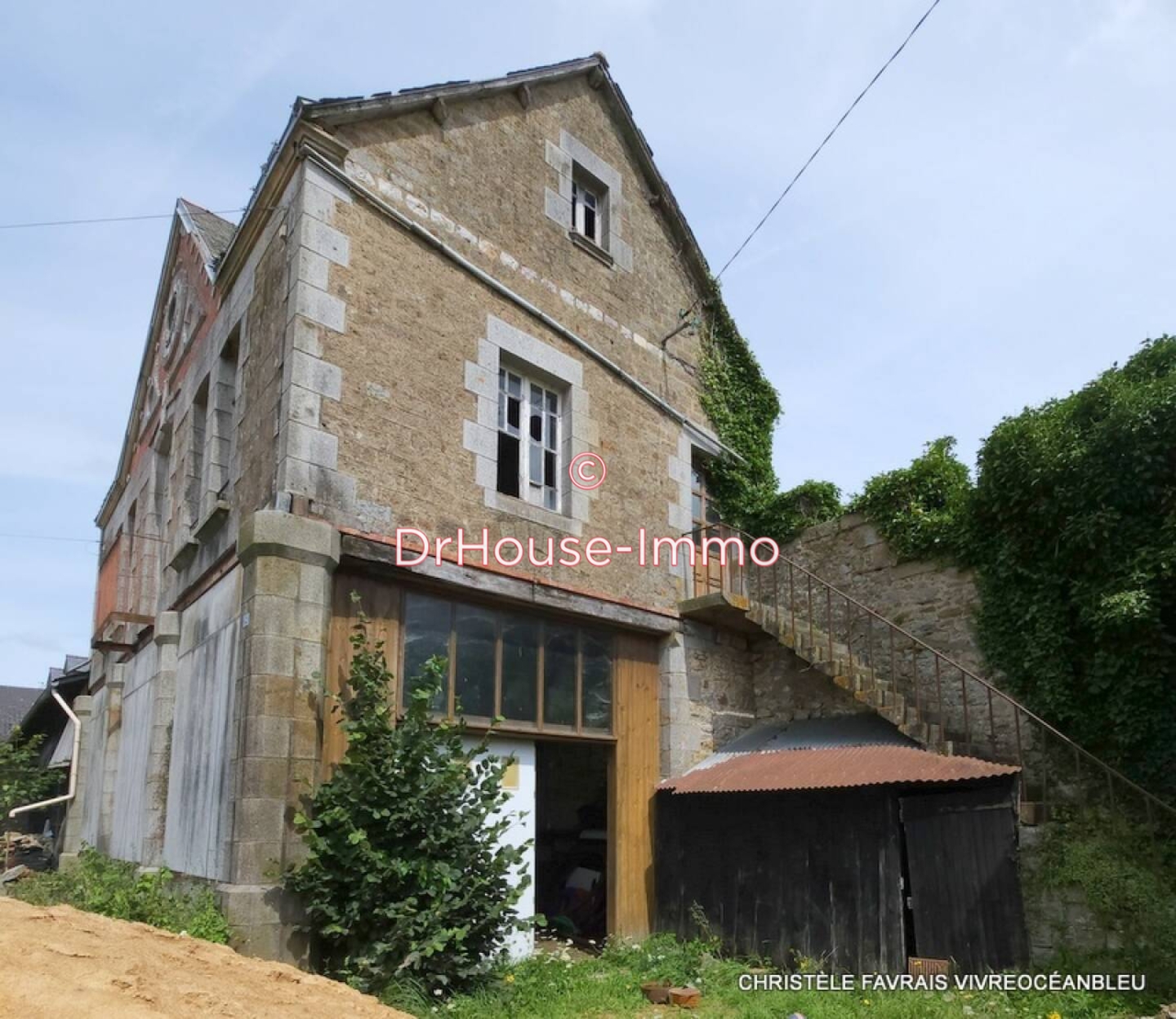 Photo 3 : Vente Immeuble 1 pièce Louvigné-du-Désert 120 m²