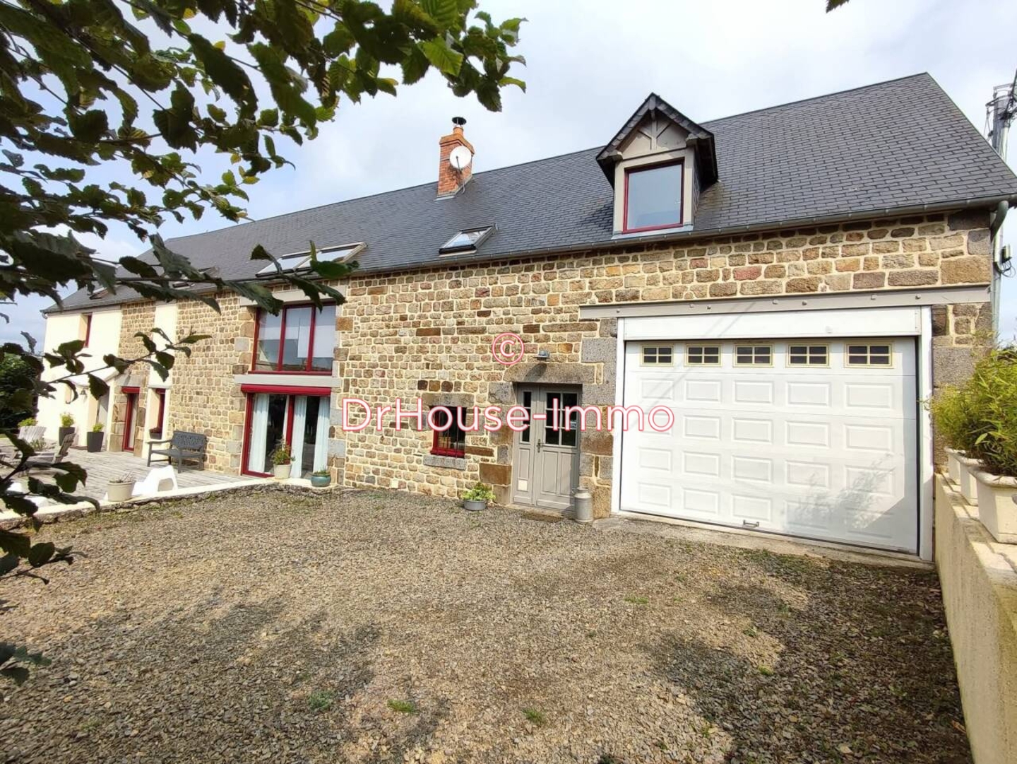 Photo 1 : Vente Maison 7 pièces Tinchebray 225 m²