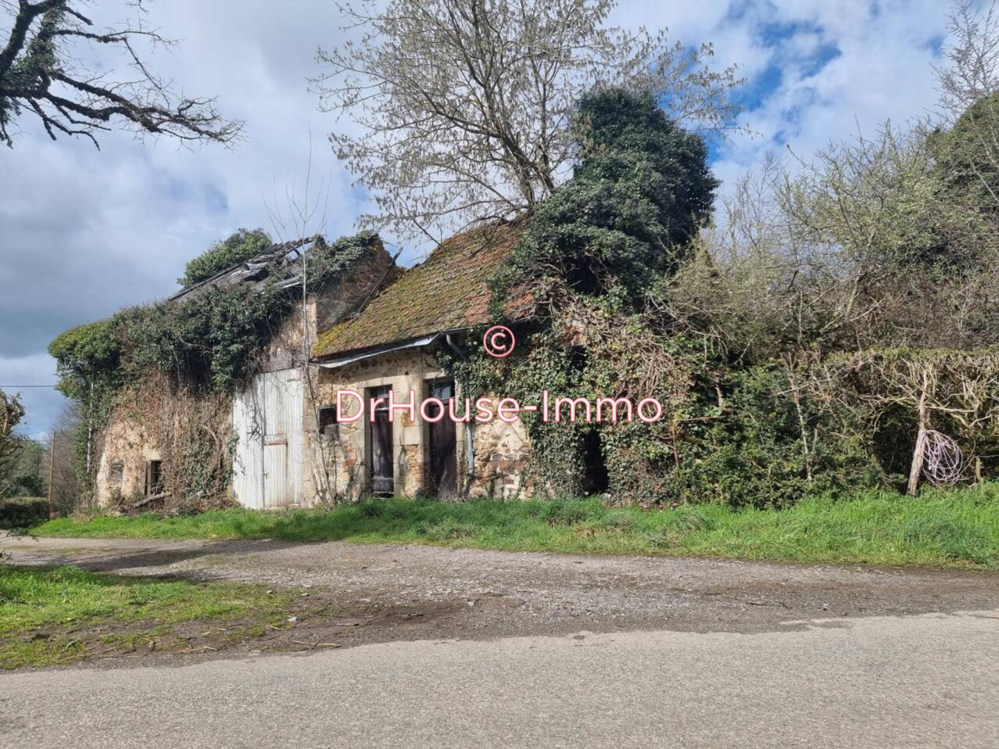 Photo 3 : Vente Terrain La Forêt-du-Temple 1125 m²