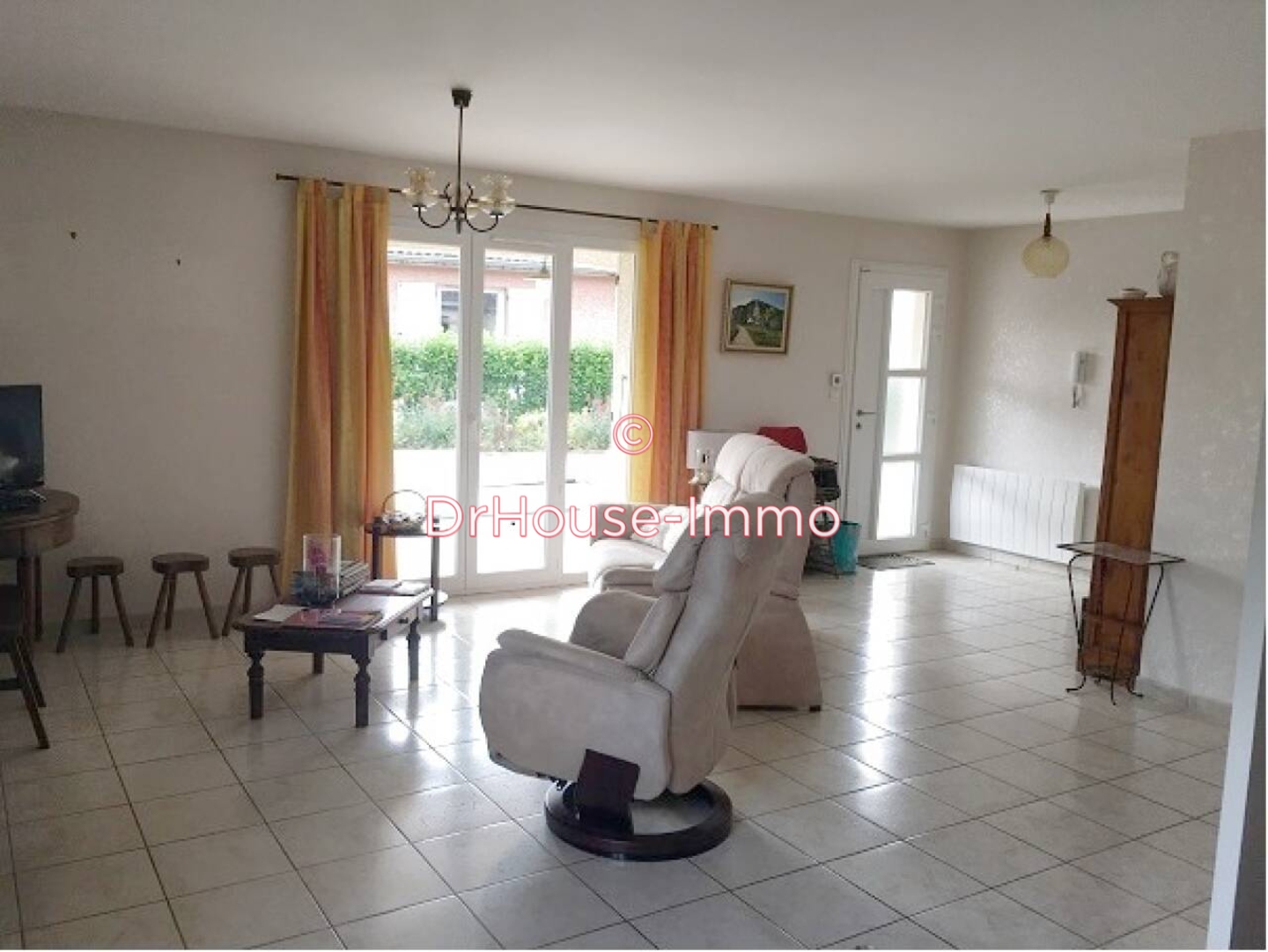 Photo 3 : Vente Maison 4 pièces Villieu-Loyes-Mollon 102 m²