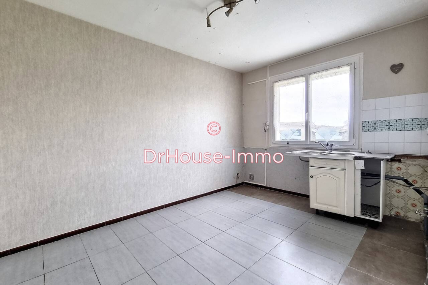 Photo 3 : Vente Maison 5 pièces Pujols 135 m²