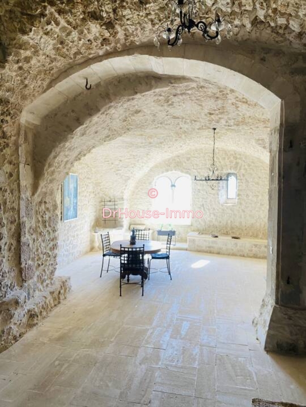 Photo 1 : Vente Maison 6 pièces La Garde-Adhémar 260 m²