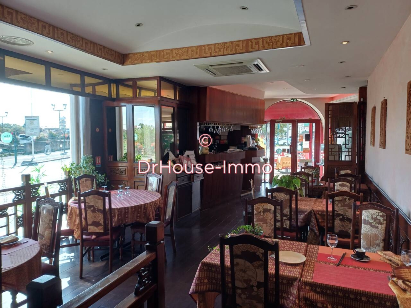 Photo 3 : Vente Commerce Pontoise 200 m²