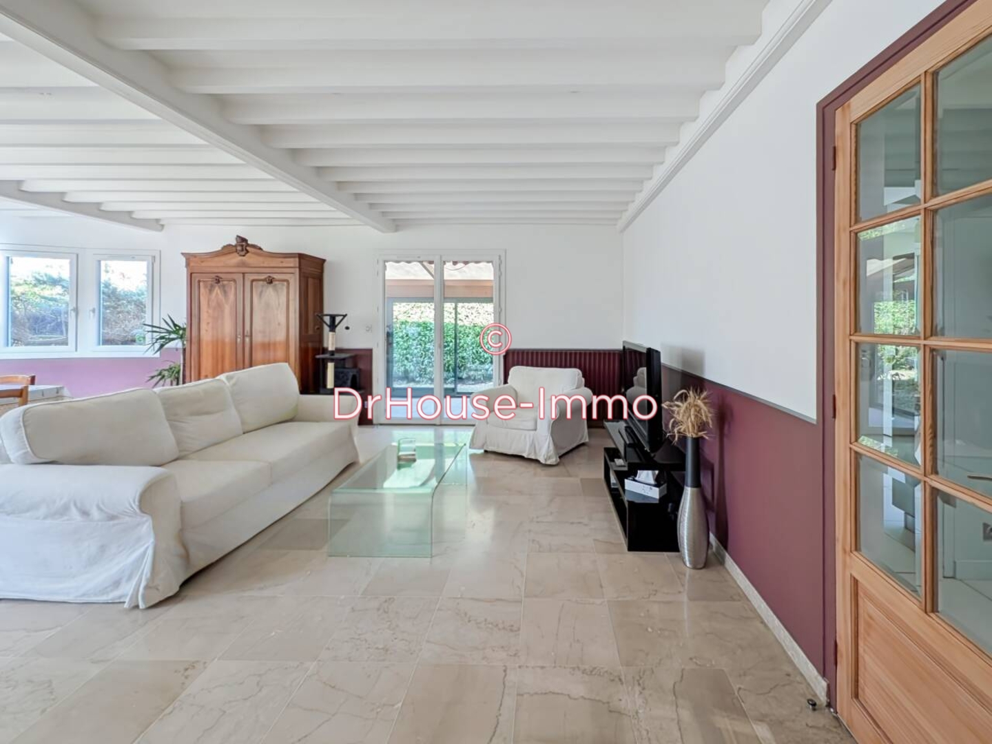 Photo 3 : Vente Maison 8 pièces Messimy-sur-Saône 200 m²