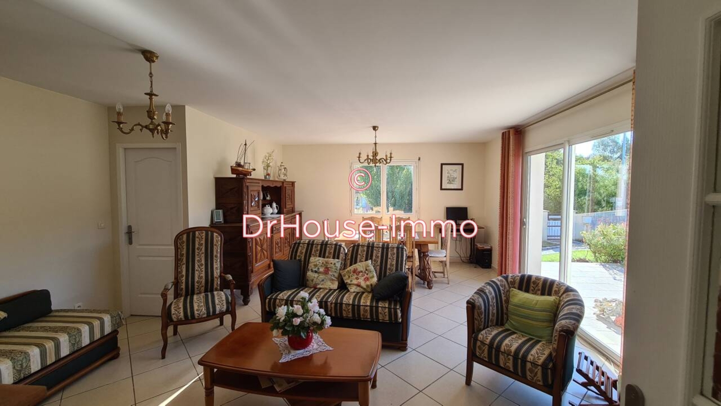 Photo 1 : Vente Maison 4 pièces Saint-André-de-Cubzac 88 m²