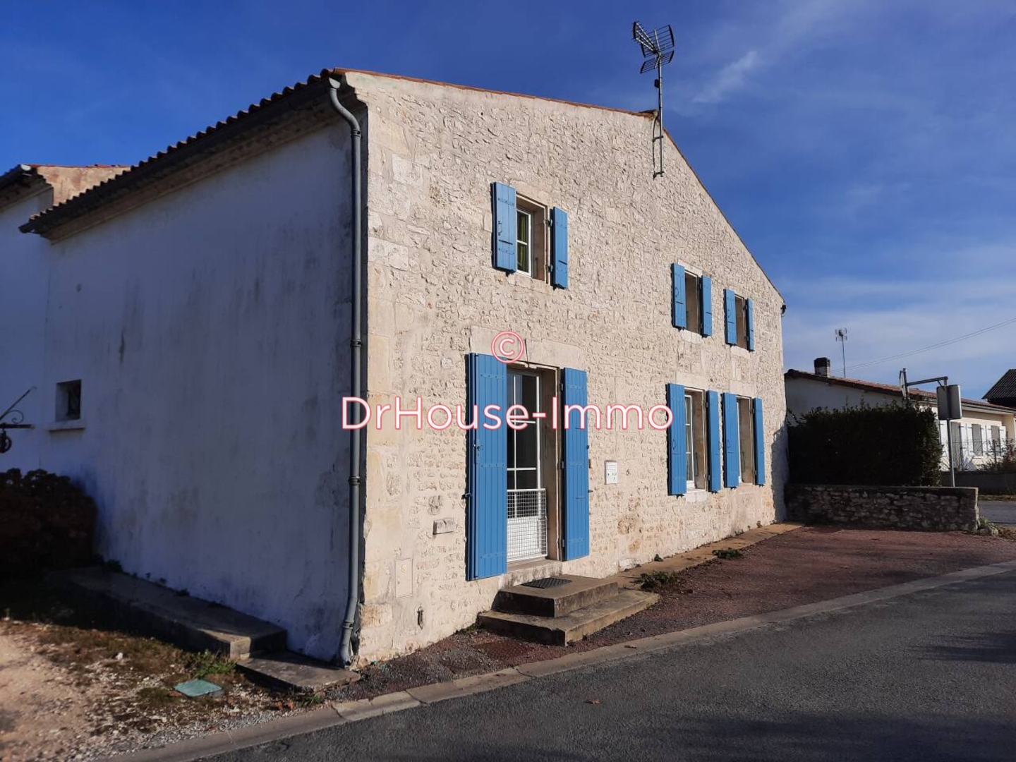 Photo 1 : Vente Maison 5 pièces Corme-Écluse 115 m²