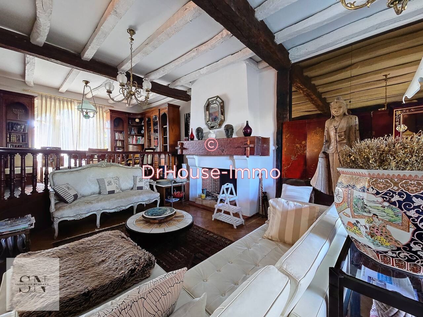 Photo 3 : Vente Maison 8 pièces Villeneuve-sur-Lot 210 m²