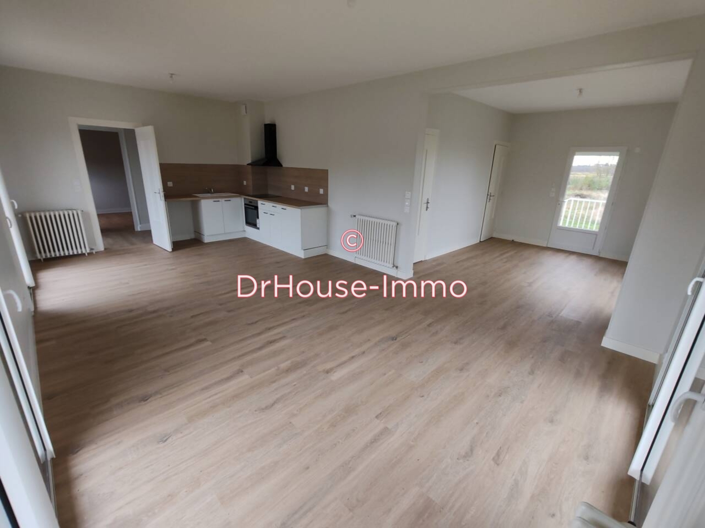 Photo 3 : Vente Maison 5 pièces Coussay-les-Bois 110 m²