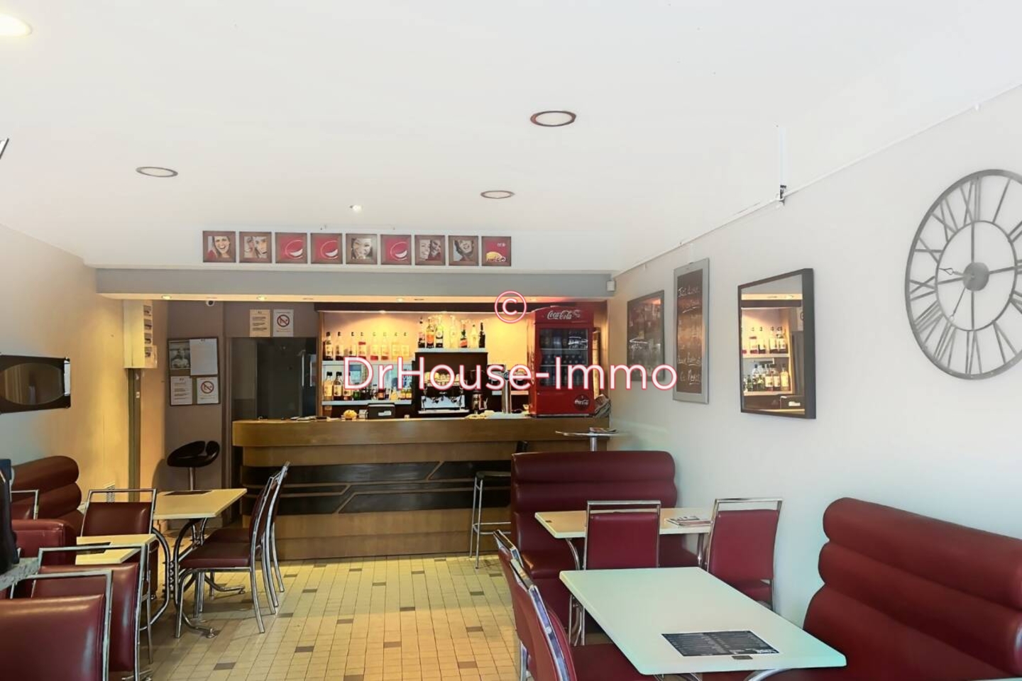 Photo 1 : Vente Commerce 2 pièces Lyon 53 m²