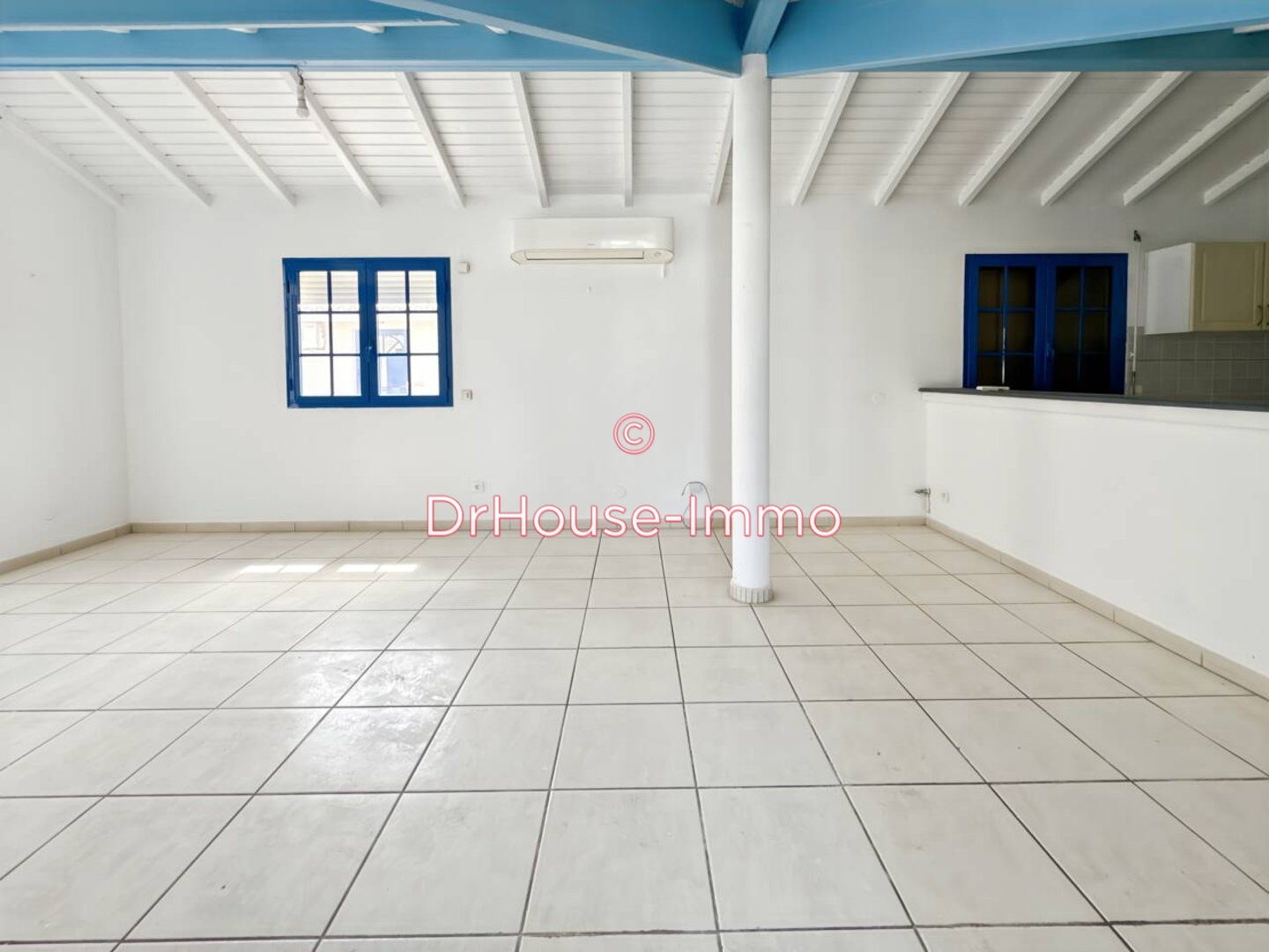 Photo 2 : Vente Appartement 3 pièces Saint-Martin 91 m²