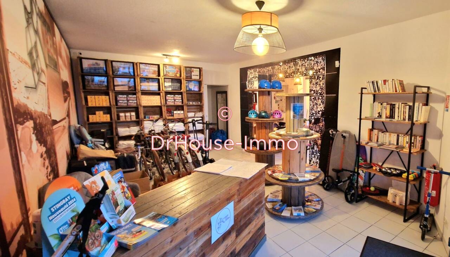 Photo 1 : Vente Commerce 2 pièces Talmont-Saint-Hilaire 50 m²
