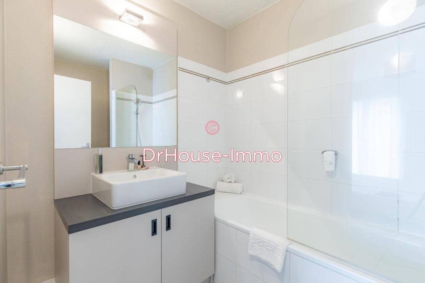 Photo 3 : Vente Appartement 3 pièces Saint-Jean-d'Illac 54 m²
