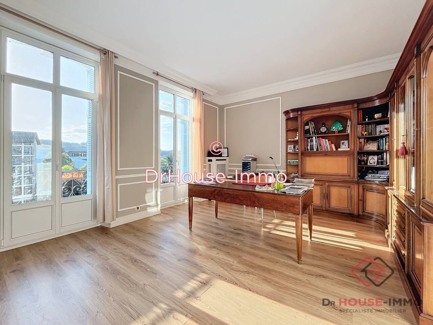 Photo 3 : Vente Maison 12 pièces Périgueux 265 m²