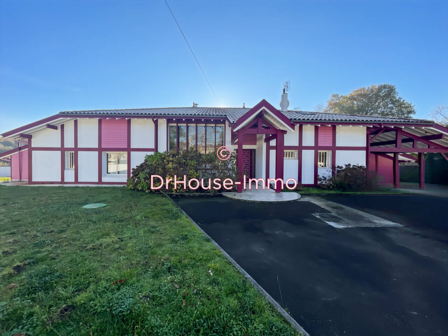 Photo 1 : Vente Maison 10 pièces Soorts-Hossegor 242 m²
