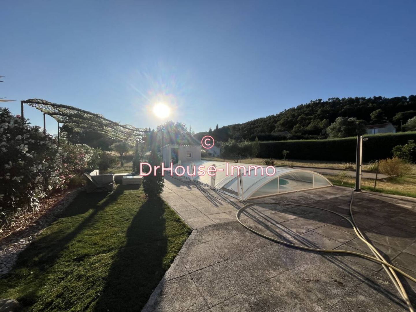 Photo 2 : Vente Maison 5 pièces Le Val 111 m²