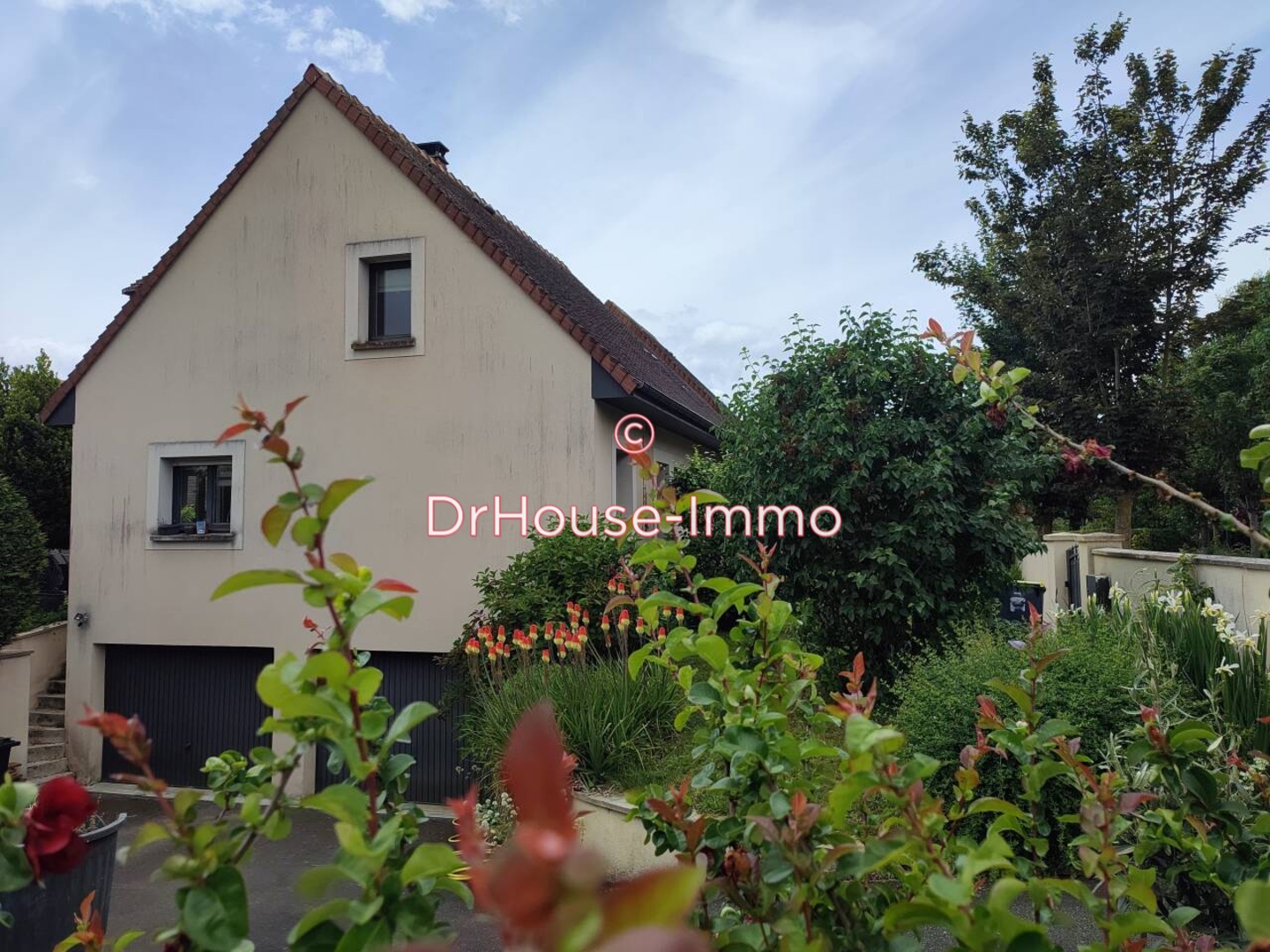 Photo 2 : Vente Maison 7 pièces Villons-les-Buissons 212 m²
