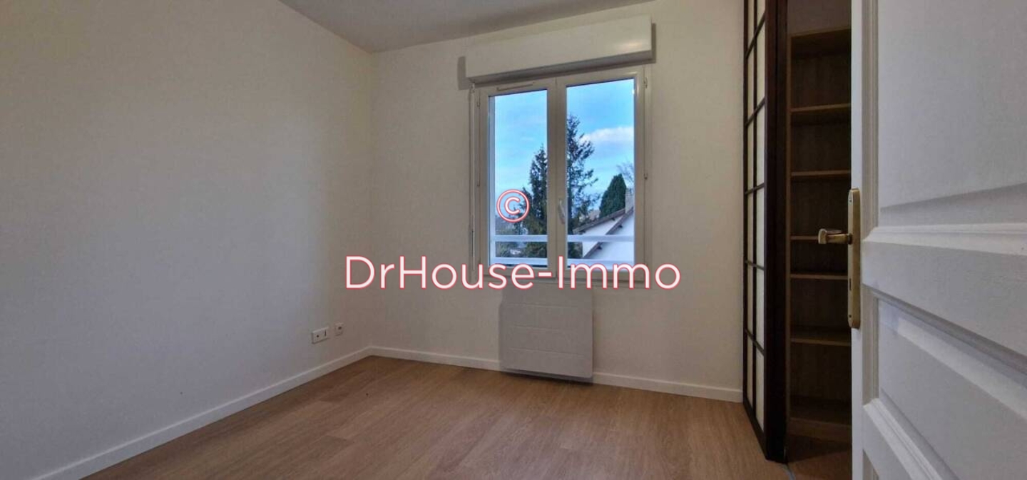 Photo 3 : Vente Appartement 2 pièces Persan 40 m²
