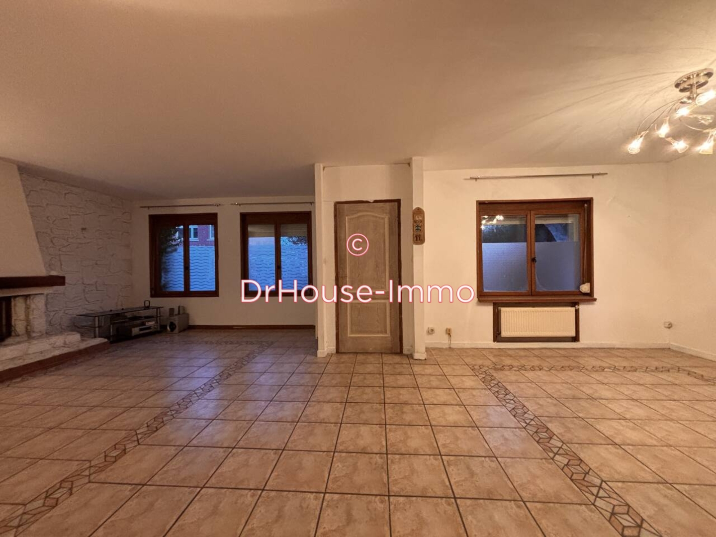 Photo 3 : Vente Maison 6 pièces Valenciennes 161 m²