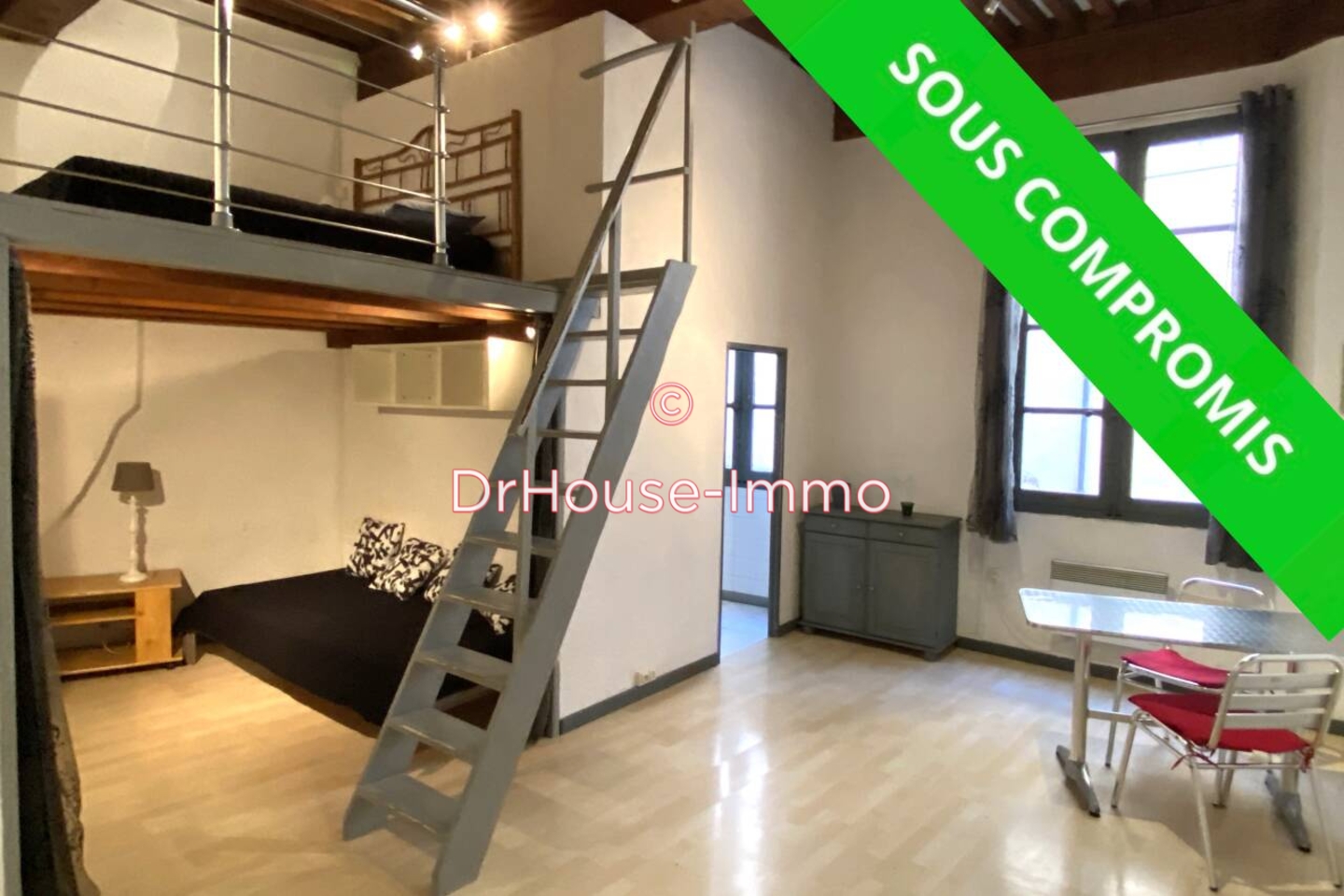 Photo 1 : Vente Appartement 2 pièces La Ciotat 32 m²