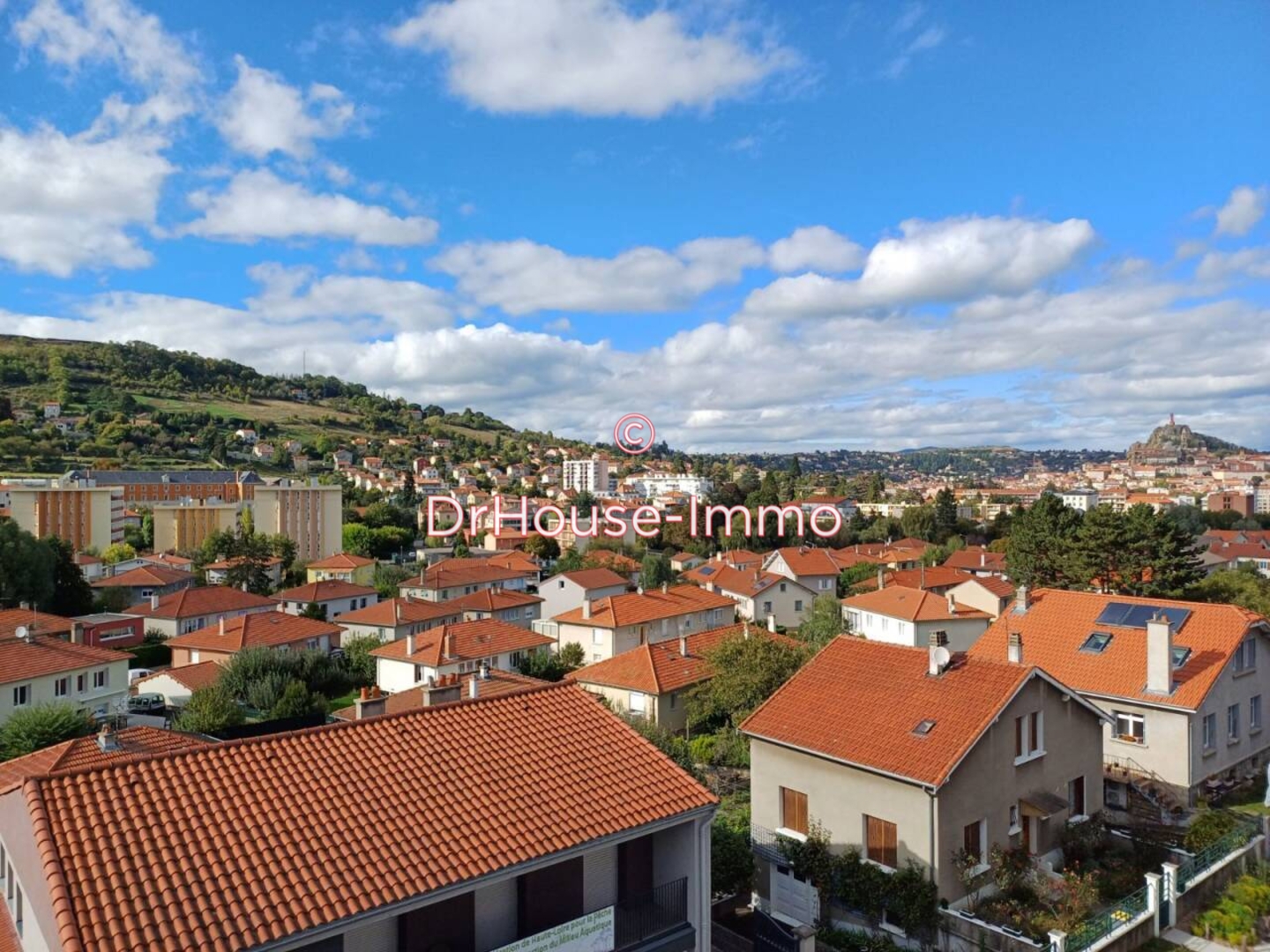 Photo 2 : Vente Appartement 3 pièces Le Puy-en-Velay 67 m²