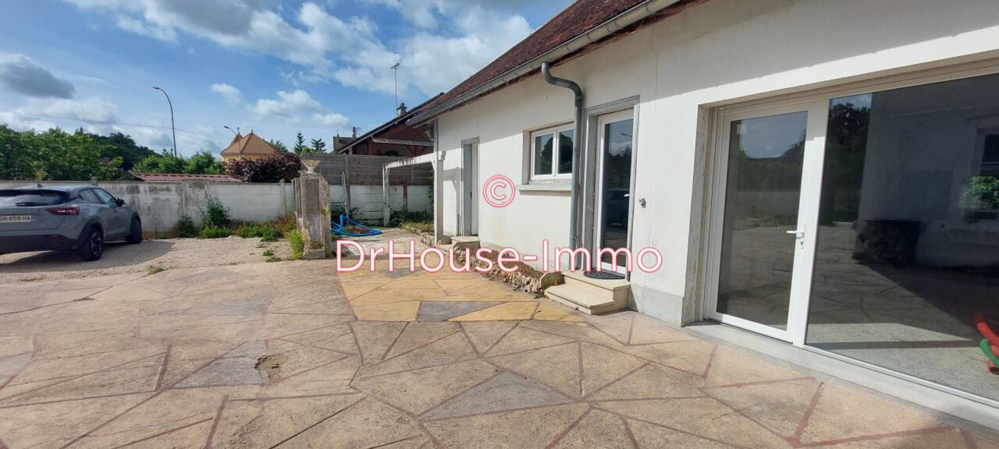 Photo 2 : Vente Maison longère Saint-Julien-les-Villas 120 m²