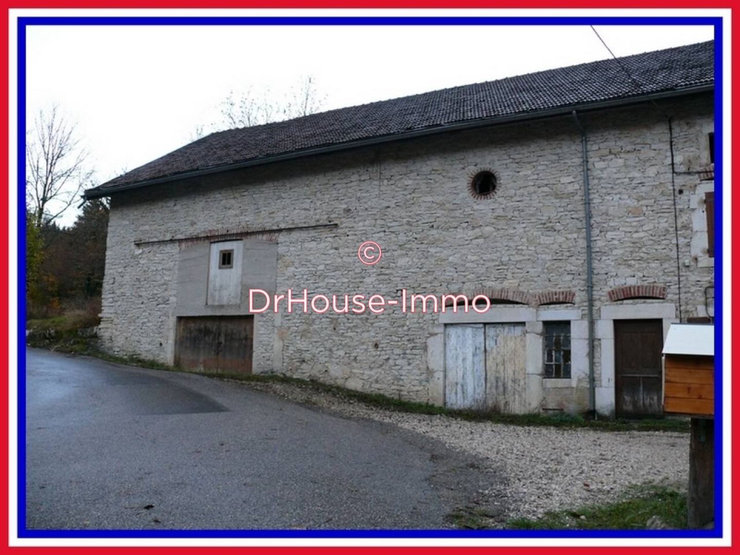 Photo 1 : Vente Maison 4 pièces Saint-Julien-en-Vercors 413 m²
