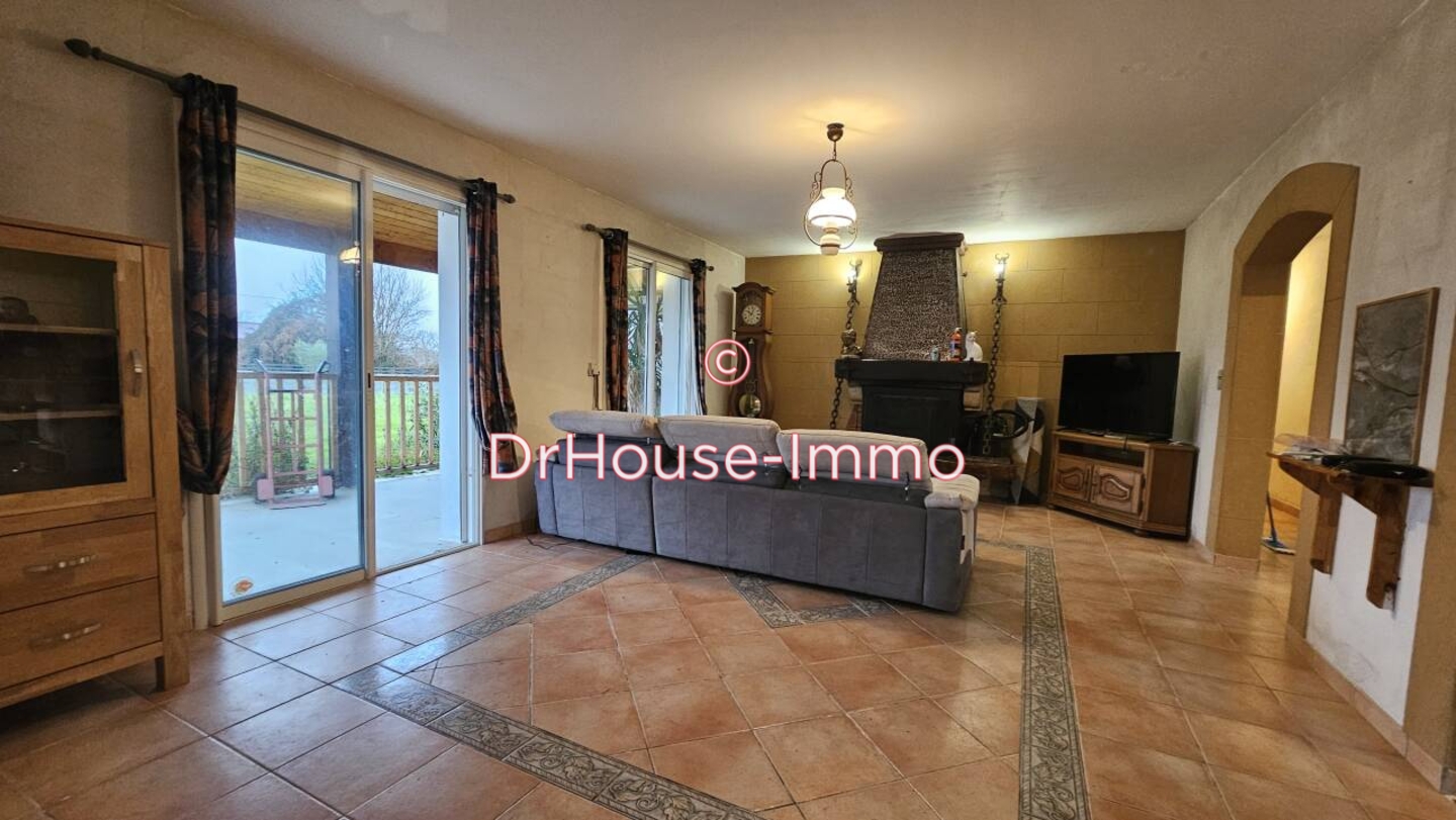 Photo 3 : Vente Maison 6 pièces Astis 173 m²