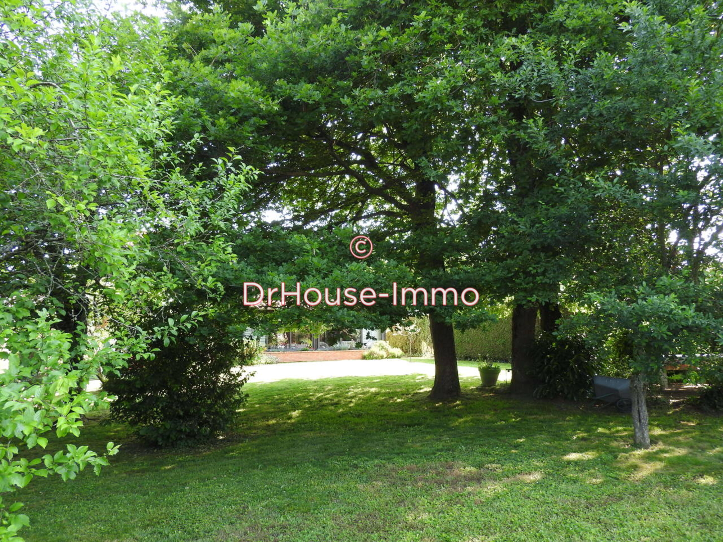 Photo 3 : Vente Maison 8 pièces Fontaine-le-Comte 167 m²