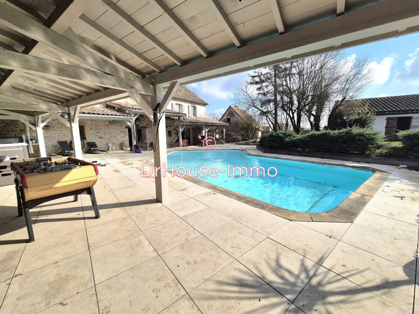 Photo 2 : Vente Maison 10 pièces Chalon-sur-Saône 313 m²