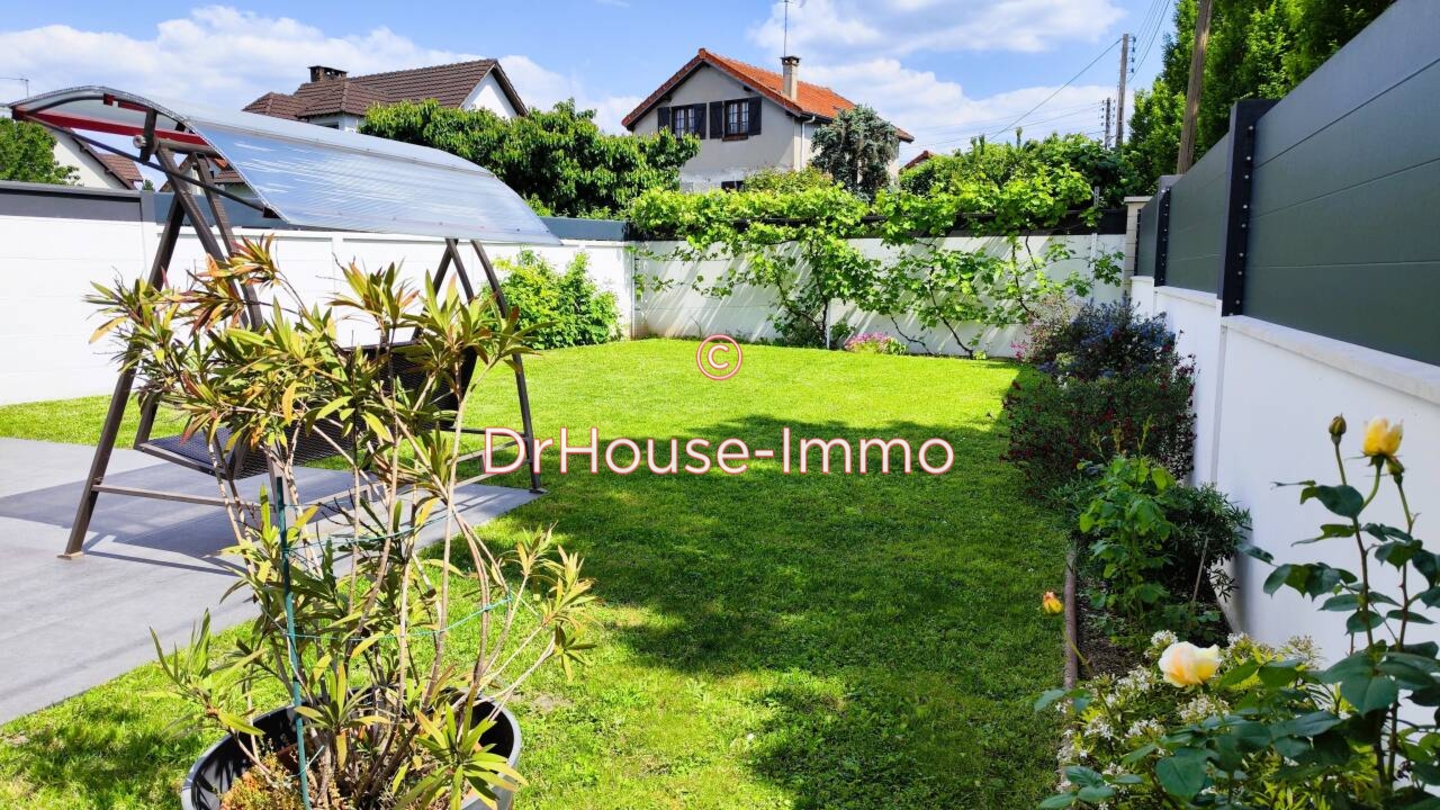 Photo 1 : Vente Maison 7 pièces Morangis 199 m²