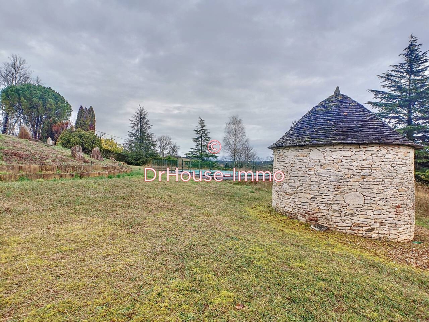 Photo 3 : Vente Maison 8 pièces Brantôme 256 m²