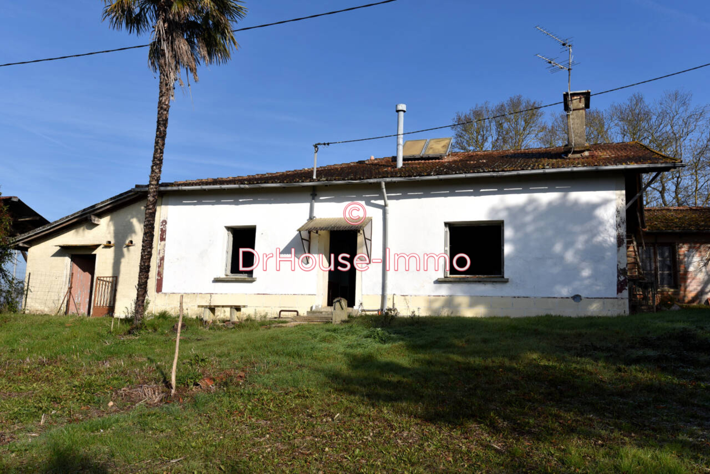 Photo 2 : Vente Maison 3 pièces L'Isle-Jourdain 180 m²