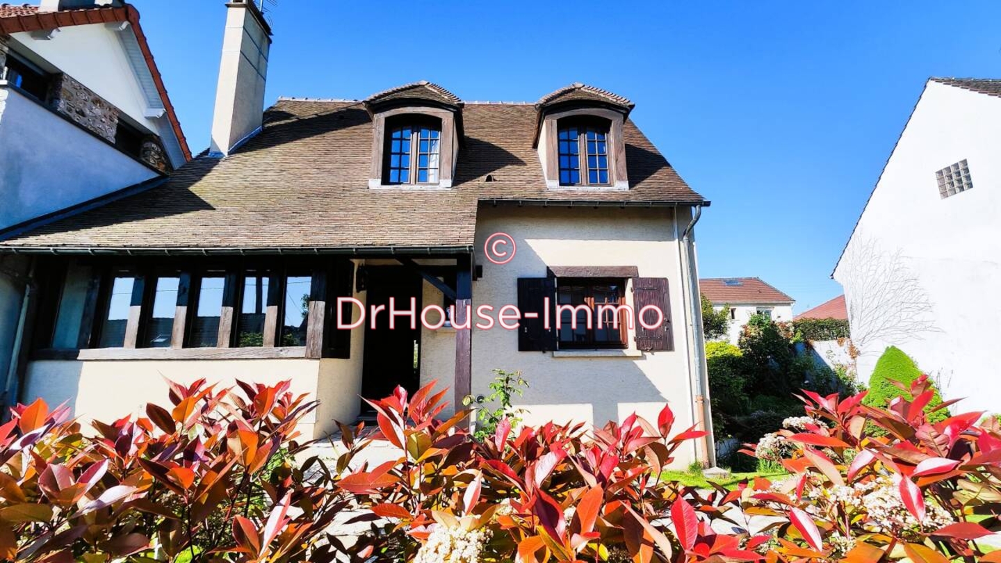 Photo 1 : Vente Maison 6 pièces Savigny-sur-Orge 120 m²