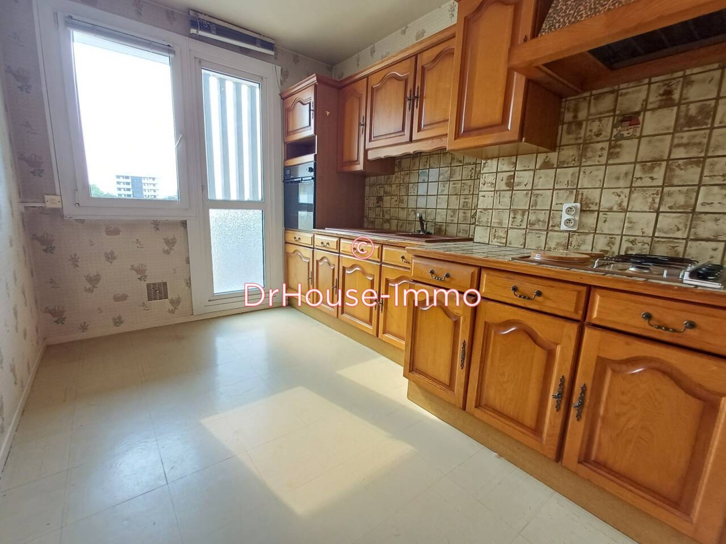 Photo 3 : Vente Appartement 5 pièces Saint-Quentin 93 m²