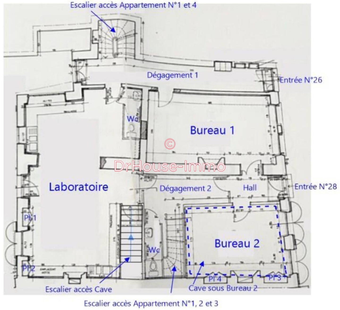 Photo 3 : Vente Immeuble 17 pièces Saint-Savin 398 m²