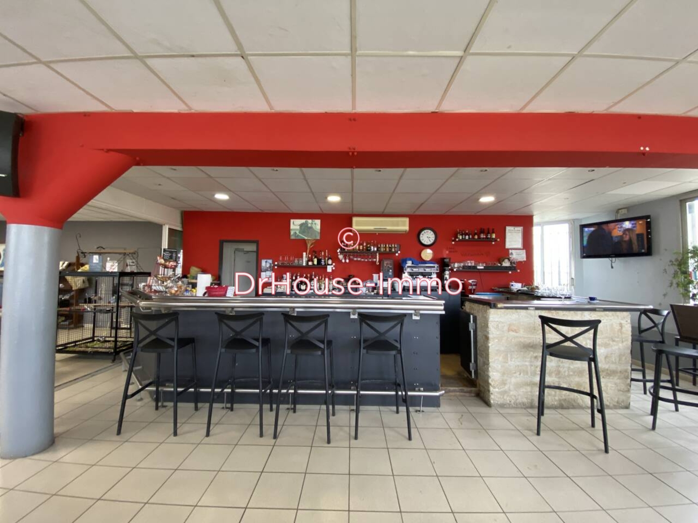 Photo 1 : Vente Commerce 24 pièces Aigues-Mortes 550 m²
