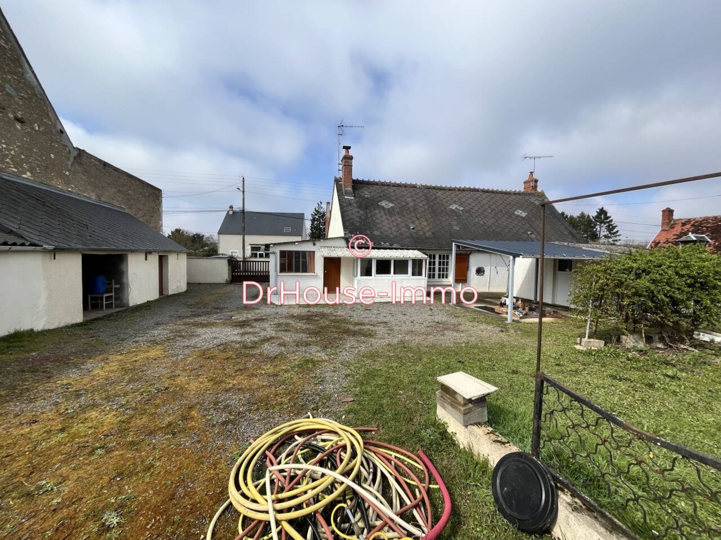 Photo 2 : Vente Maison 3 pièces Trouy 89 m²