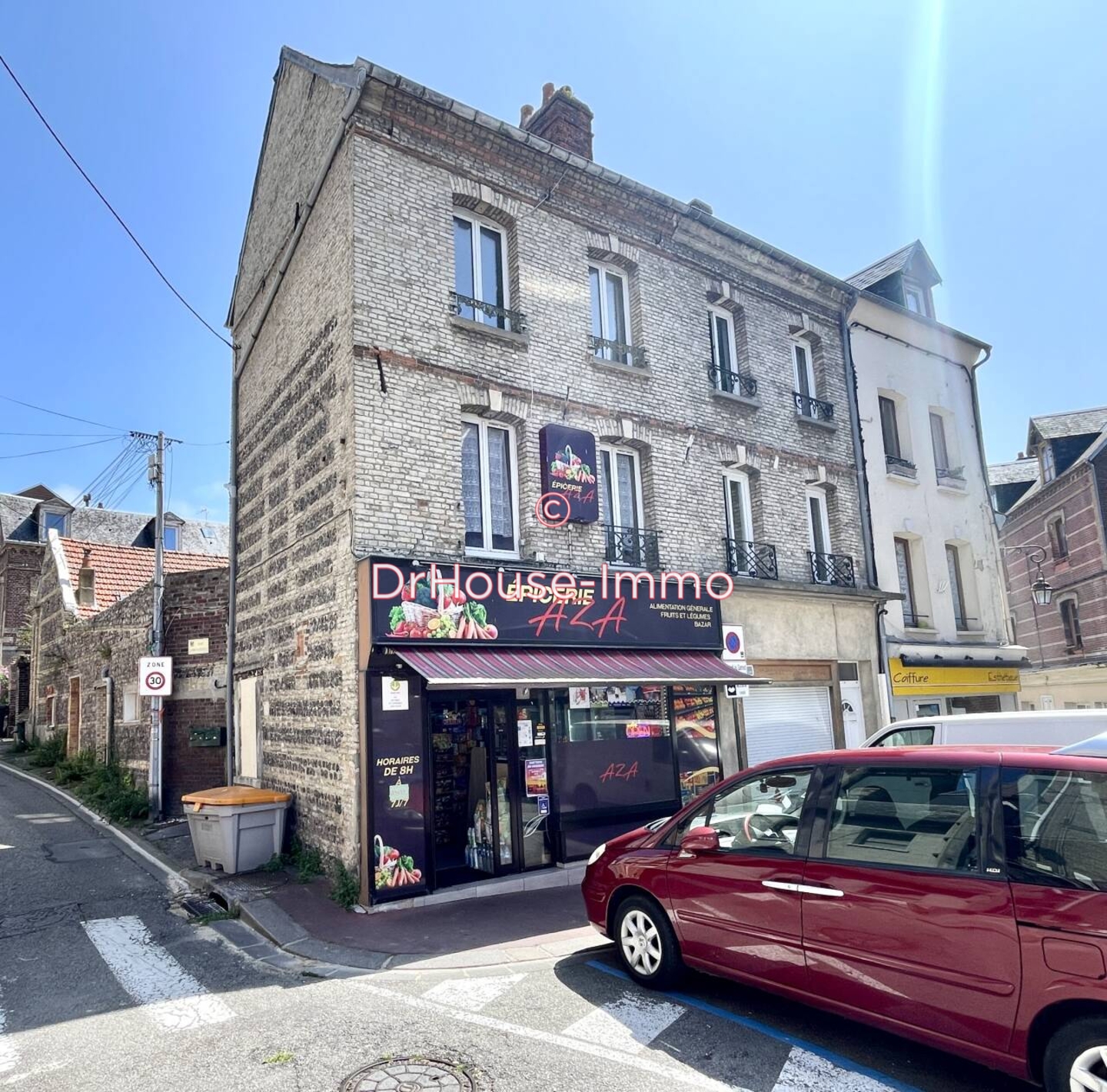 Photo 1 : Vente Commerce 1 pièce Dieppe 55 m²