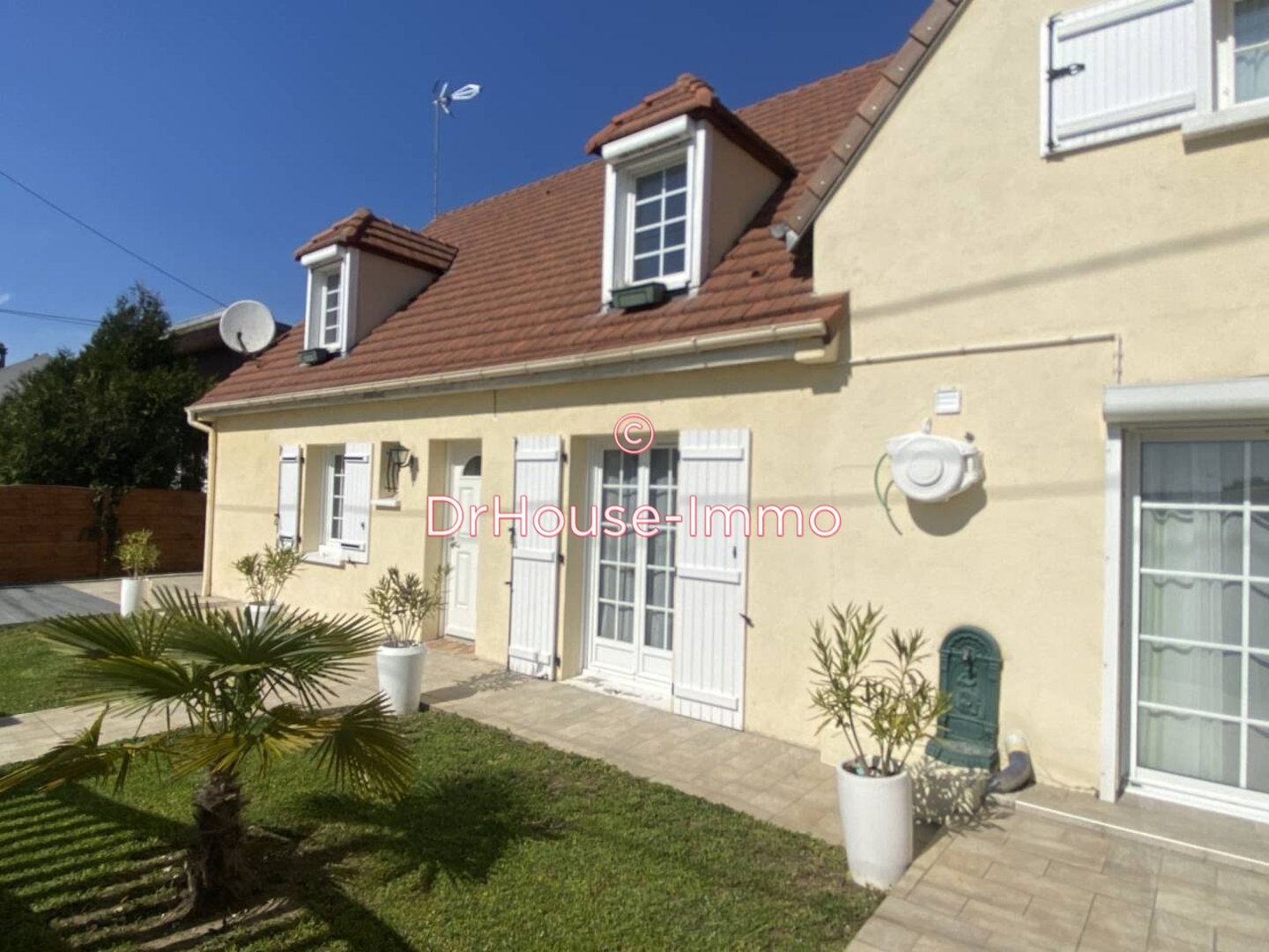 Photo 2 : Vente Maison 10 pièces Limay 225 m²
