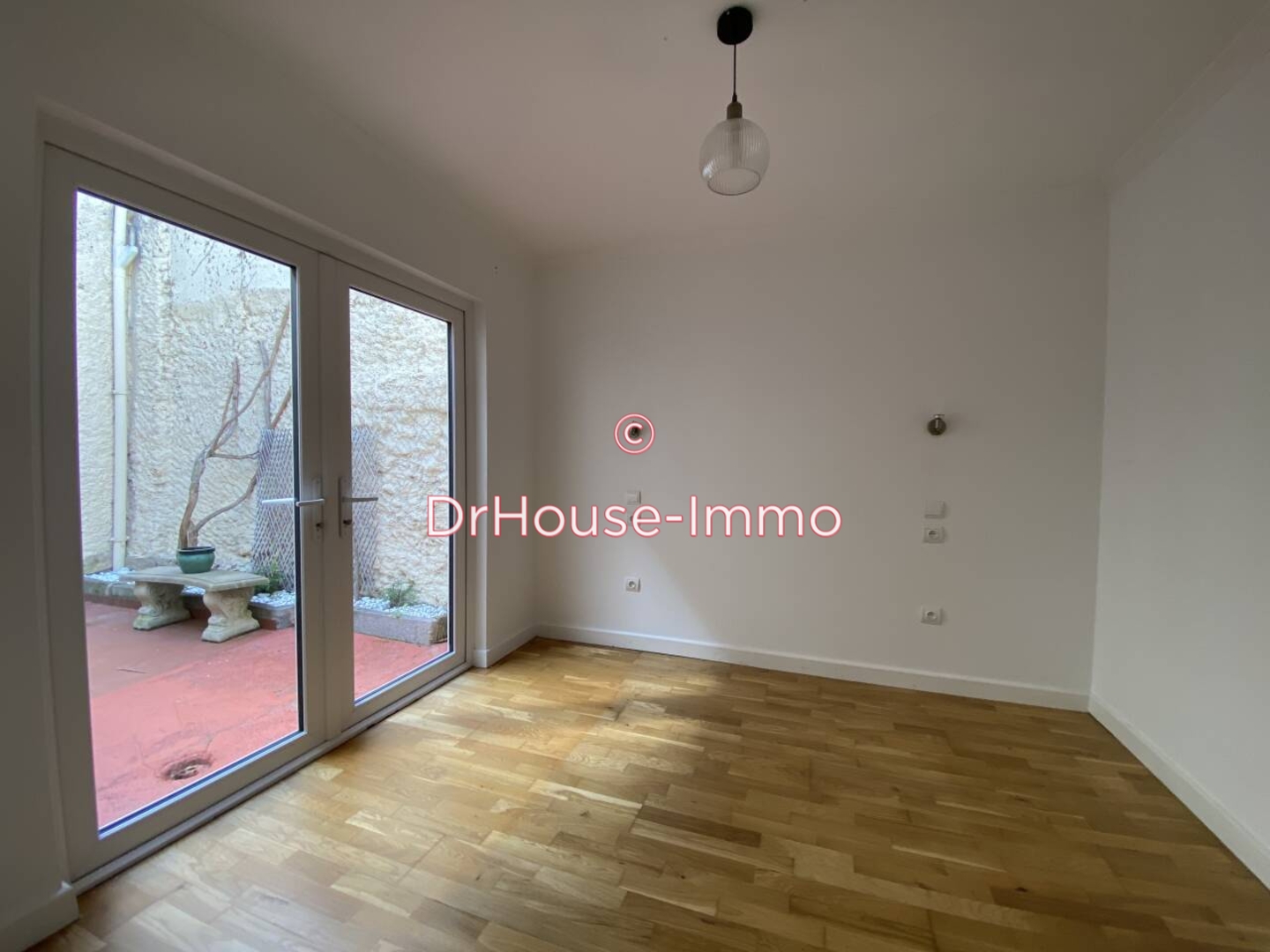 Photo 3 : Vente Maison 4 pièces Aigues-Mortes 105 m²