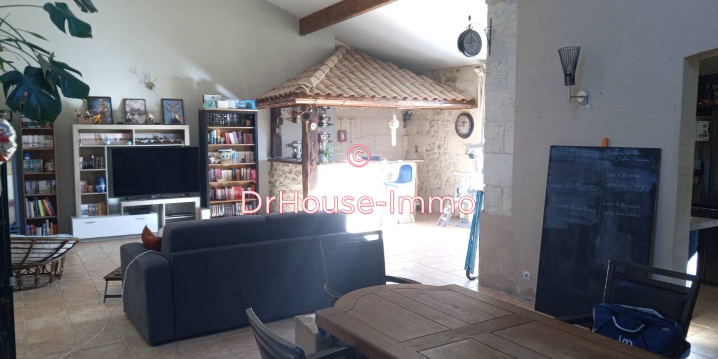 Photo 1 : Vente Maison 7 pièces Faleyras 239 m²