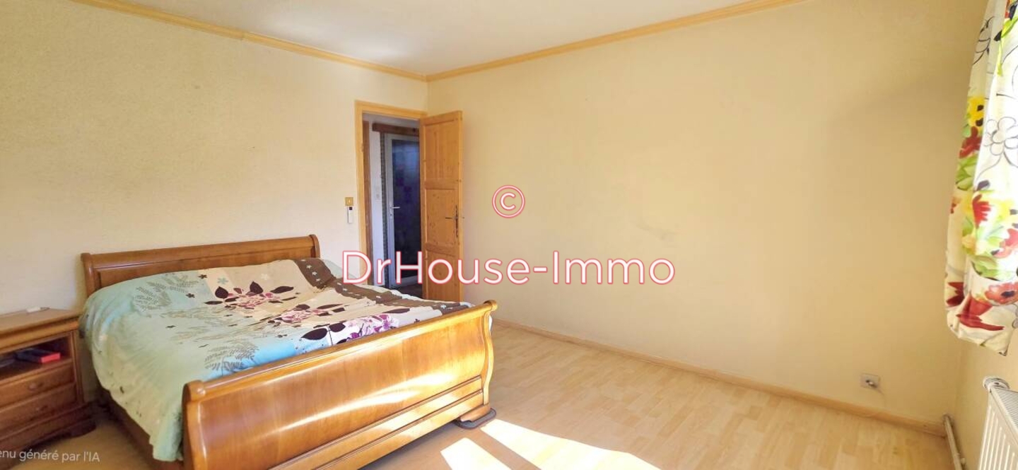Photo 3 : Vente Maison 6 pièces Saint-Ferréol-d'Auroure 188 m²