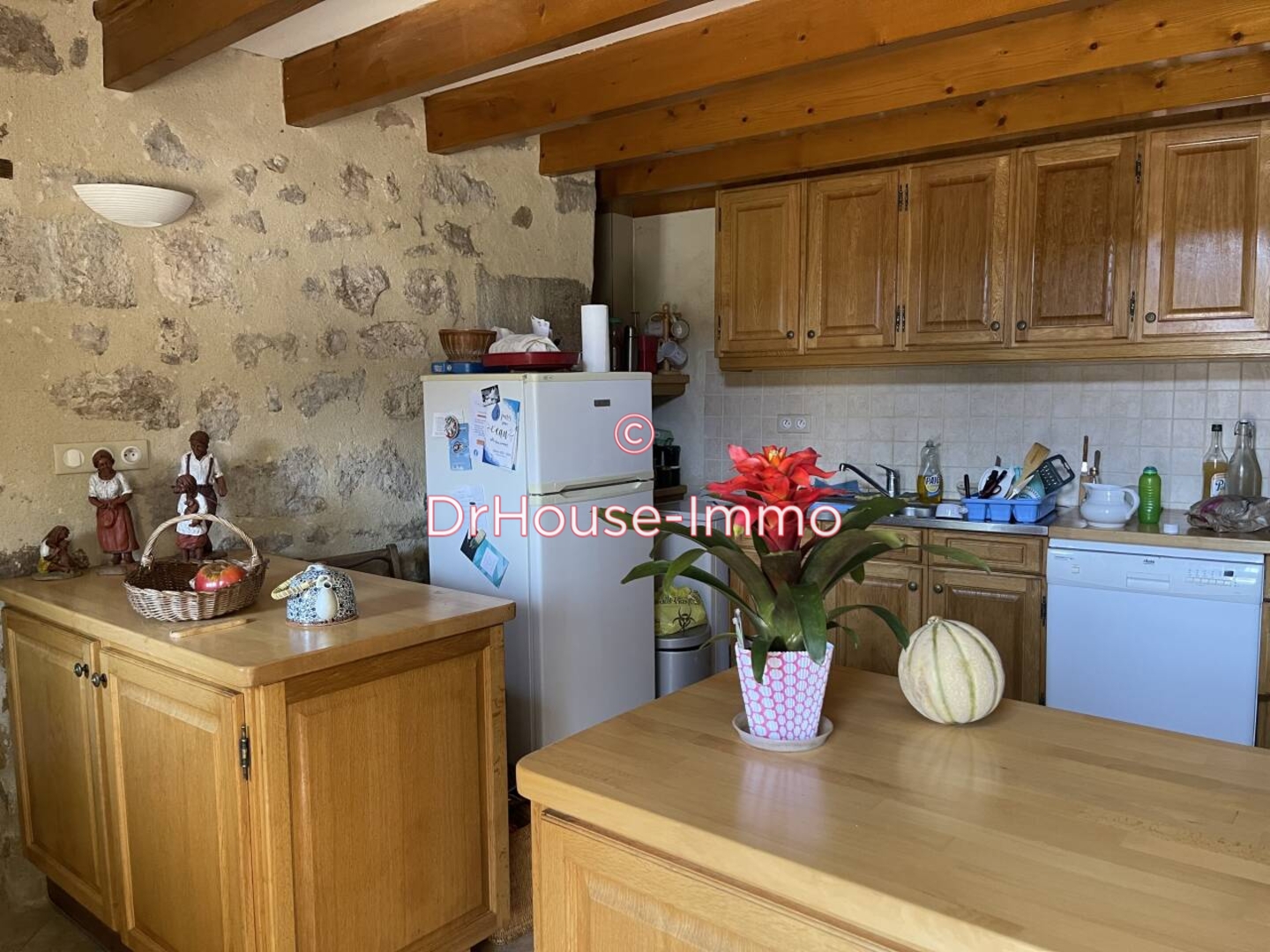 Photo 3 : Vente Maison 9 pièces Vernoux-en-Vivarais 145 m²