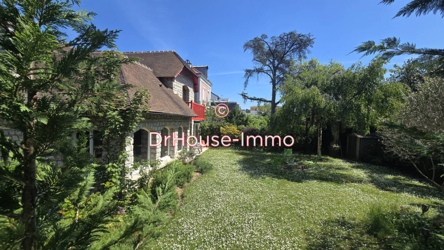 Photo 2 : Vente Maison 6 pièces Saint-Maur-des-Fossés 206 m²