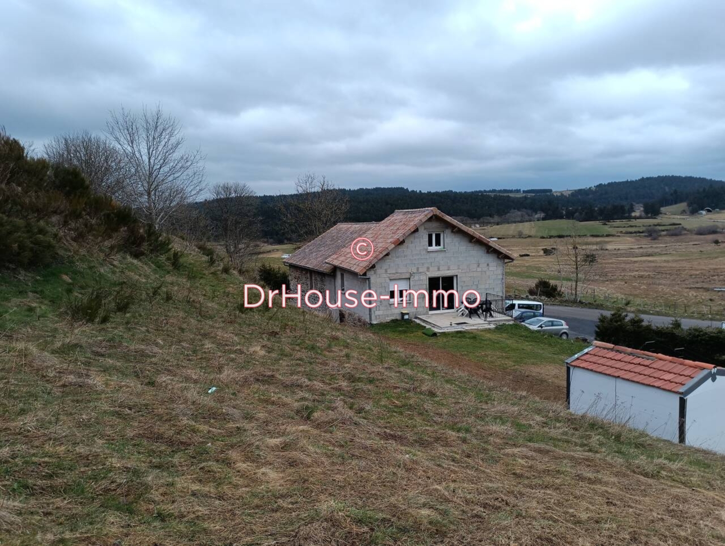 Photo 2 : Vente Maison 8 pièces Coucouron 188 m²