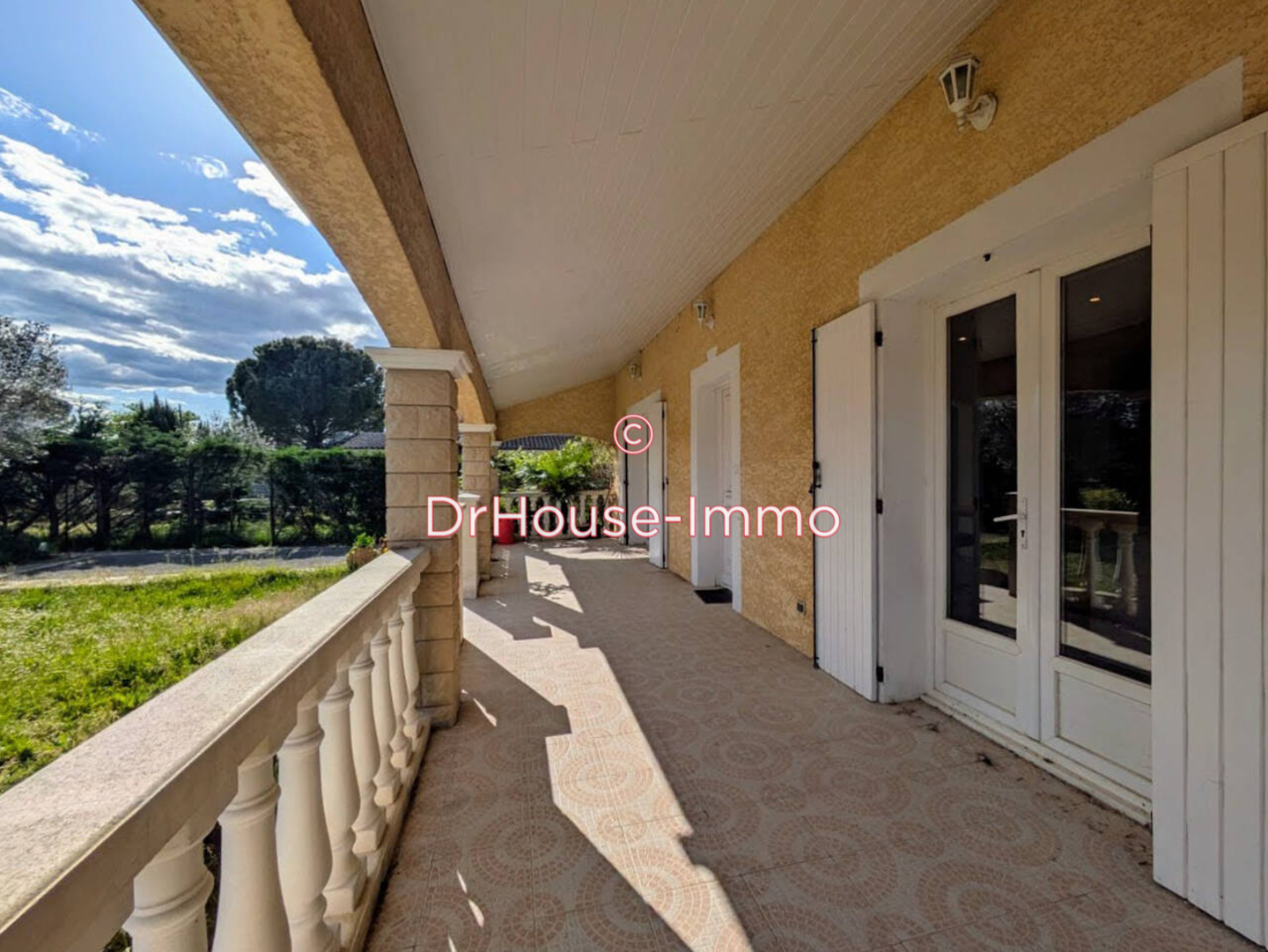 Photo 2 : Vente Maison 5 pièces Ribaute-les-Tavernes 142 m²